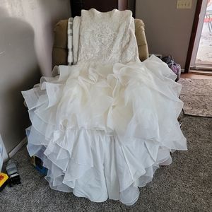 Wedding dress